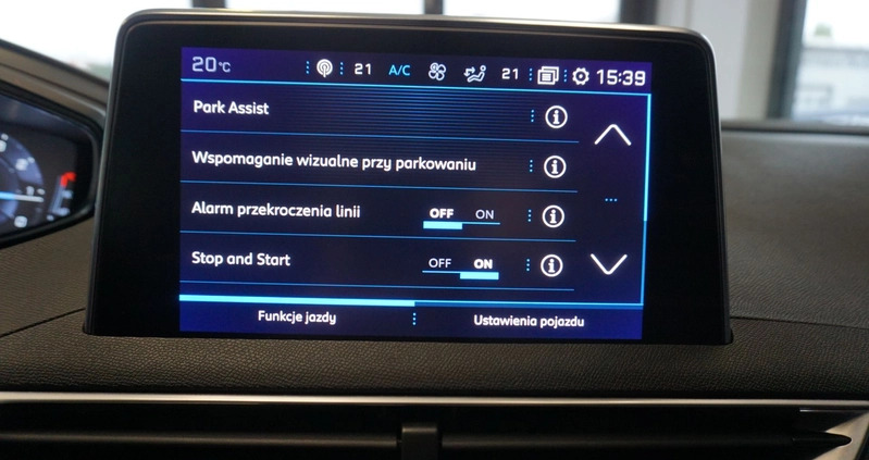 Peugeot 3008 cena 109900 przebieg: 60912, rok produkcji 2018 z Piaseczno małe 631